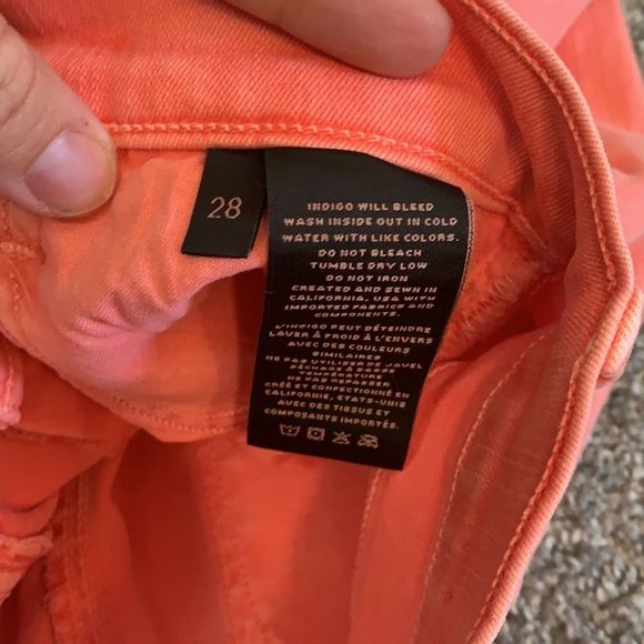 [J Brand] Grapefruit Distressed Jeans - Size 28 - Picture 5 of 7